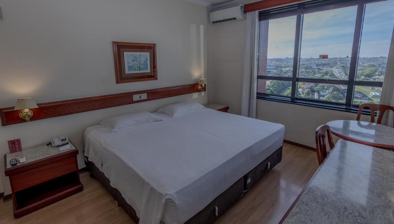 Lizon Curitiba Hotel Экстерьер фото