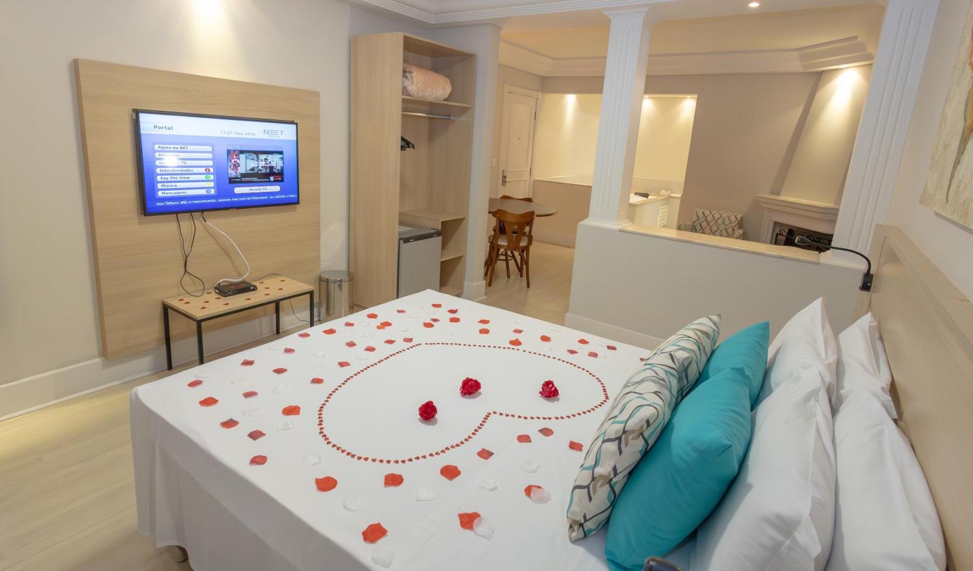 Lizon Curitiba Hotel Экстерьер фото